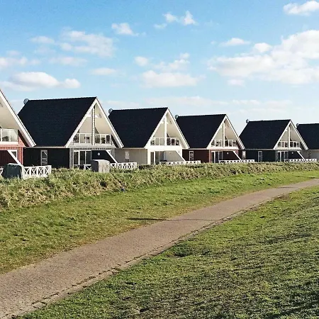 Holiday home Two-bedroom In 1 *